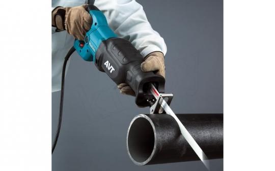 Сабельная пила MAKITA JR3070CT
