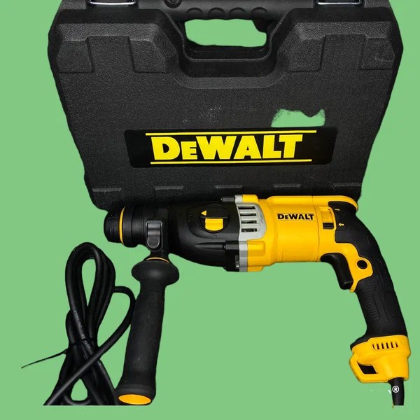 Перфоратор DEWALT D25123