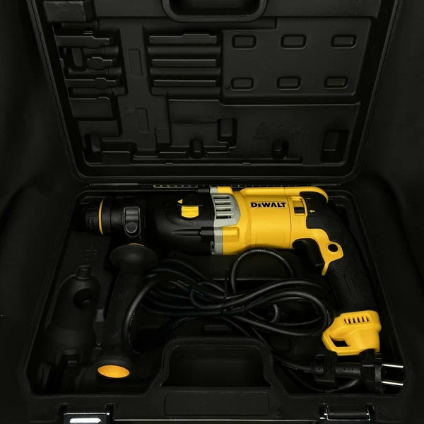Перфоратор DEWALT D25123
